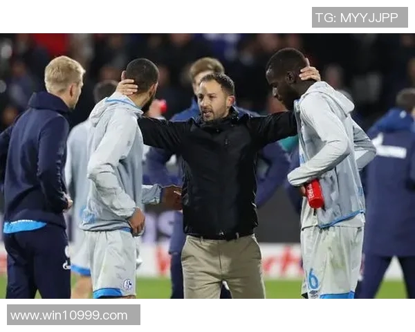 沙尔克04连败形势堪忧，保级压力不断增大