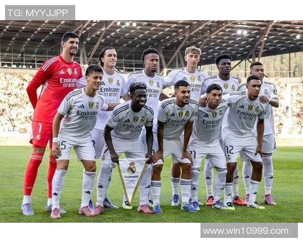 皇家马德里正式签下巴黎圣日耳曼球星,球队实力再添新成员 皇家马德里正式签下巴黎圣日耳曼球星,球队实力再添新成员